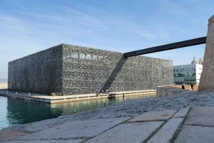 Art Walks Marseille: Le Panier & Beyond