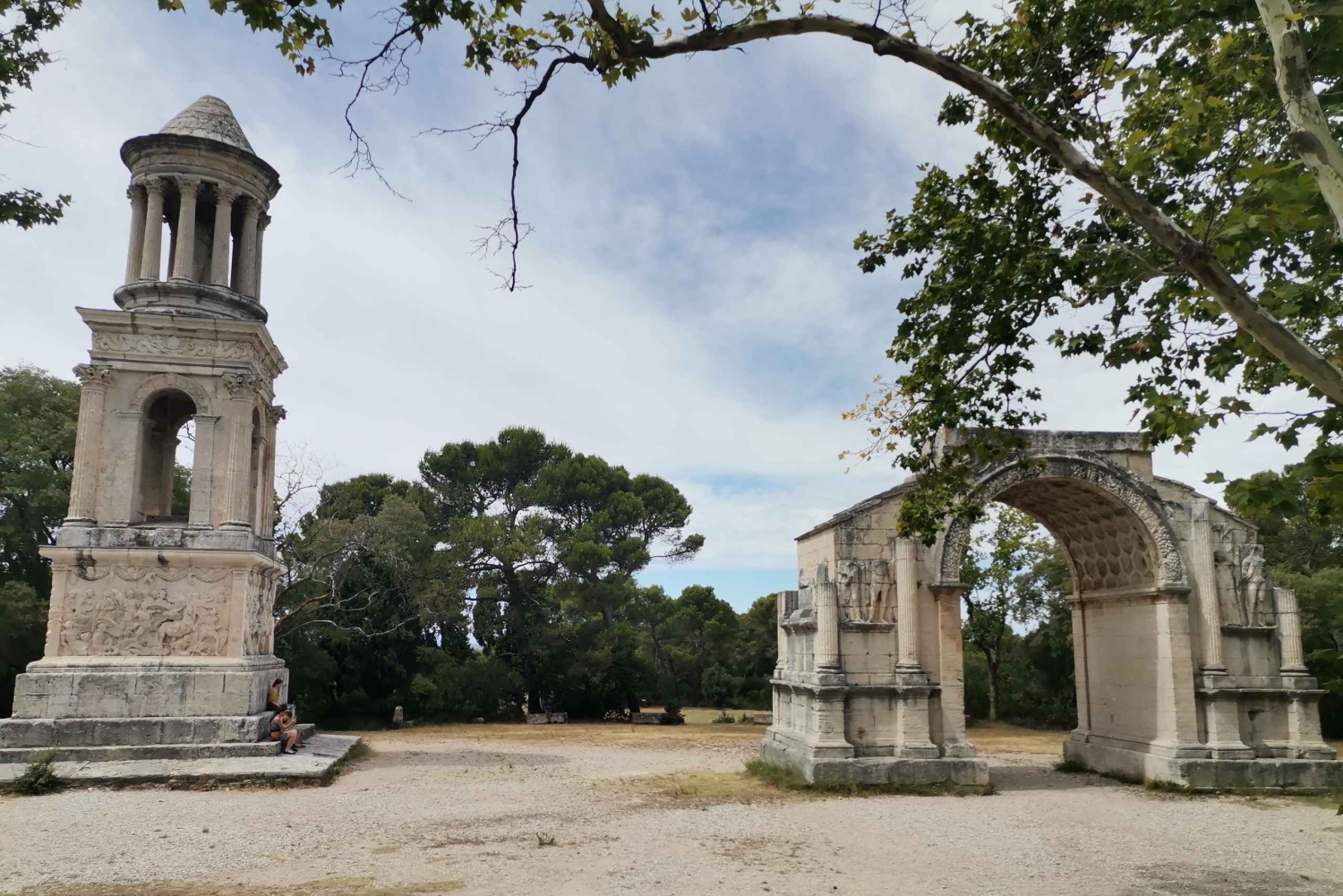 Baux and Saint Rémy de Provence: History Wine and Landscapes