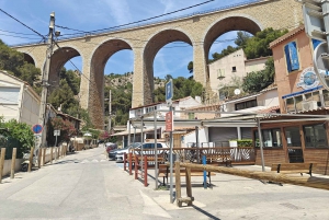From Marseille to the Calanques Blueues by train, hike, lagoons and villages