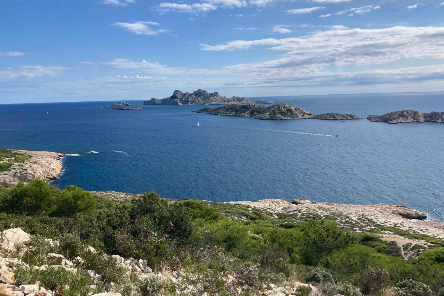 Calanques Ridge Trek with Panoramic Mediterranean Views