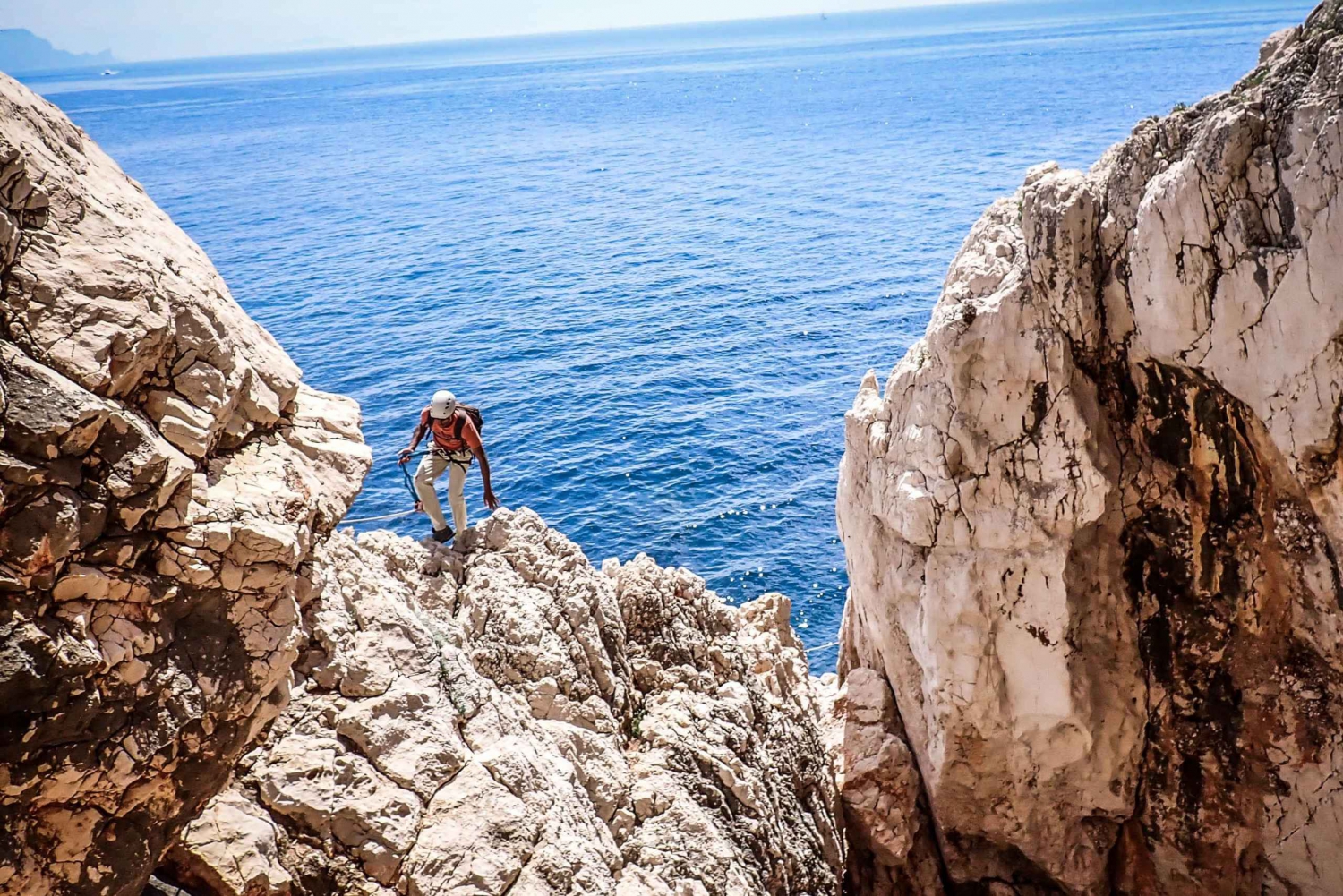 Climbing Discovery Session in the Calanques near Marseille