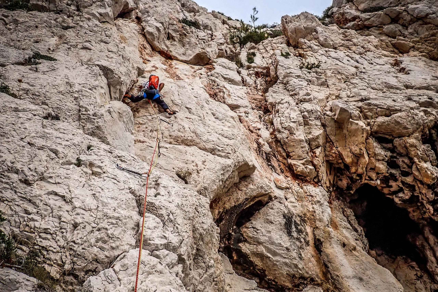 Climbing Discovery Session in the Calanques near Marseille