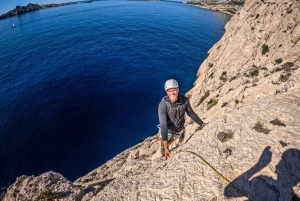 Climbing Discovery Session in the Calanques near Marseille