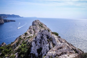 Climbing Discovery Session in the Calanques near Marseille