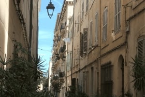 Découverte du plus vieux quartier de France : Le Panier