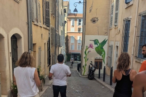 Discover the real Marseille with a local guide in your language