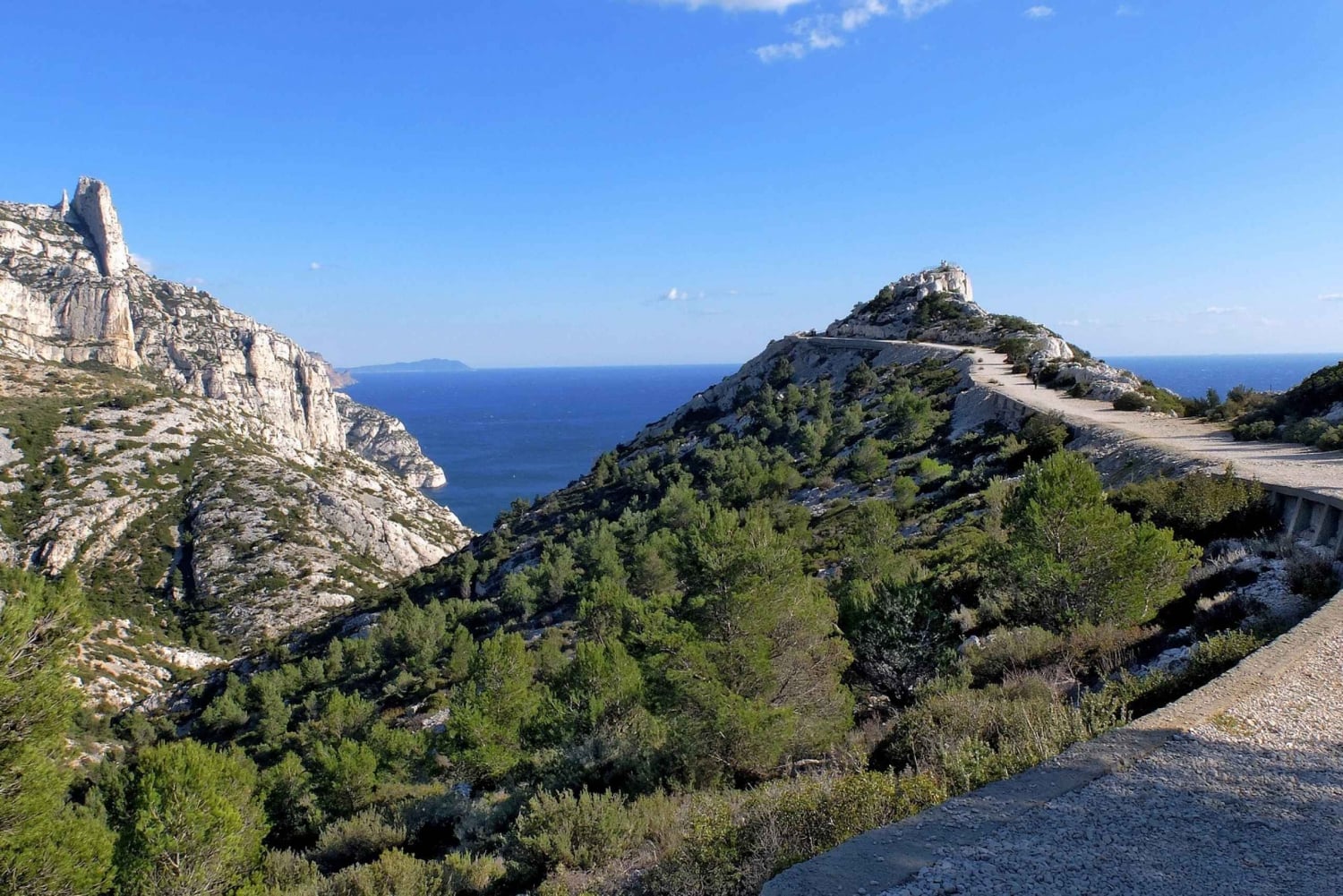 From Marseille: Calanques National Park Guided Hike