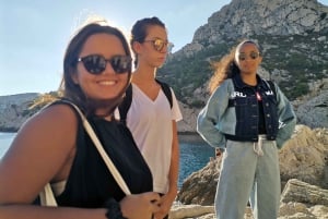 From Marseille: Calanques National Park Guided Hike