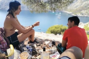From Marseille: Calanques National Park Guided Hike