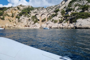 Marseille: Frioul Islands Adventure
