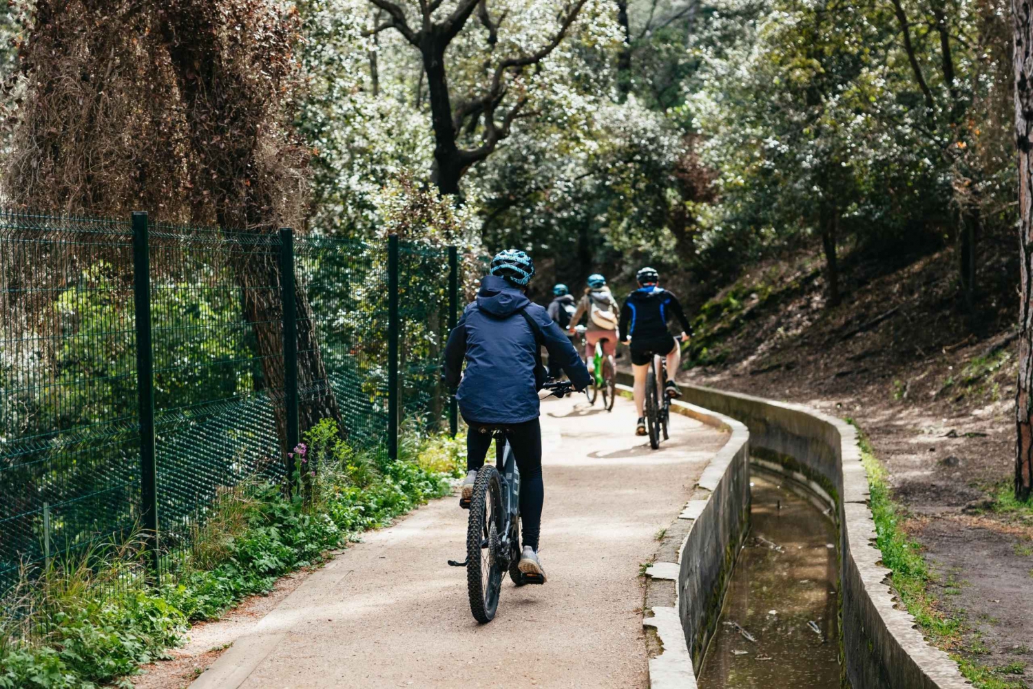 From Marseille: Guided E-Bike Tour to Calanque de Sormiou