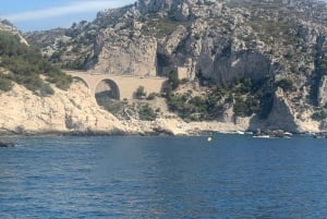 Full Day in Côte Bleue: Scenic Nature Walk and Boat Tour