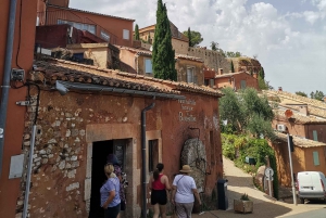 Luberon Wine and Charm: Explore the Flavors of the South