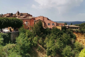 Luberon Wine and Charm: Explore the Flavors of the South