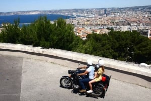 Marseille : 2-Hour Sidecar Sightseeing Tour