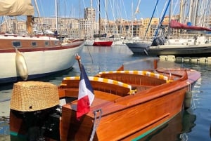 Vintage boat tour of Marseille for couples (5h)