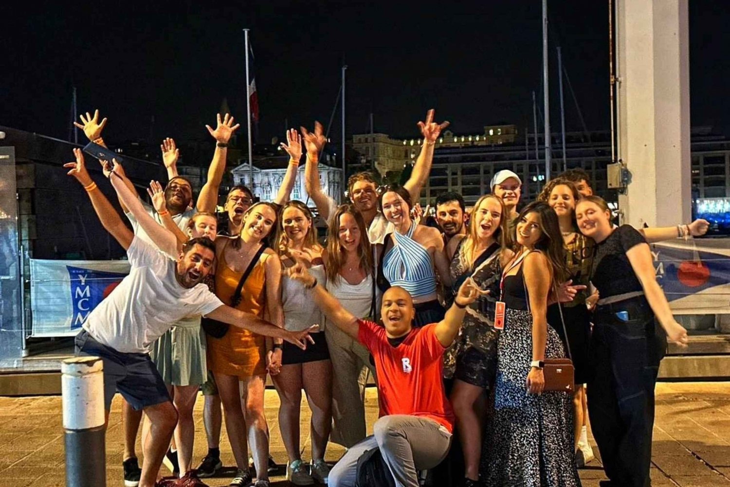 Marseille Pub Crawl: Explore by Night Meet, Mingle & Party