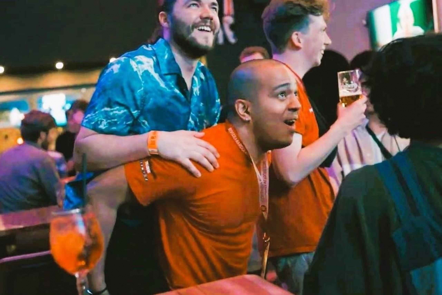 Marseille Pub Crawl: Explore by Night Meet, Mingle & Party