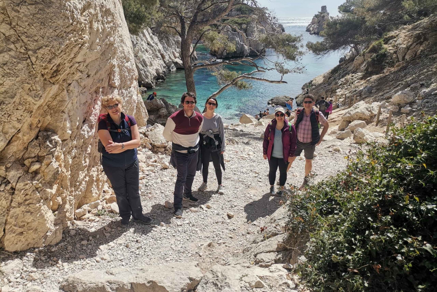 Marseille: Calanques National Park Guided Hike with Picnic