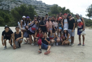 Marseille: Calanques National Park Guided Hike with Picnic