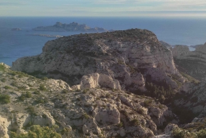 Marseille: Calanques National Park Guided Summit Hike