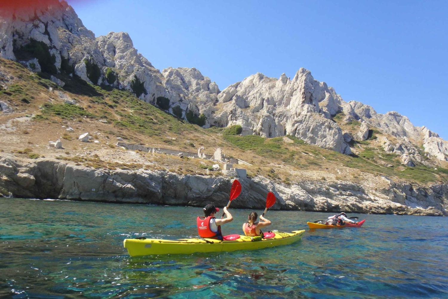 Marseille: Calanques Sea Kayaking Guided Tour