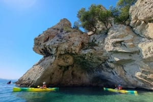 Marseille: Côte Bleue Calanques Half-Day Kayak Tour