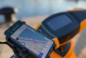 Marseille: Electric Motorcycle Rental with Smartphone Guide