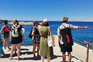Marseille: Endoume Snorkeling Adventure with Snacks & Drinks