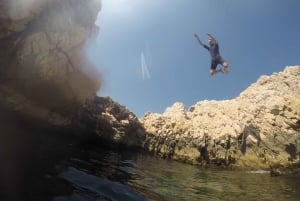 Marseille: Endoume Snorkeling Adventure with Snacks & Drinks