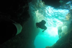 Marseille: Endoume Snorkeling Adventure with Snacks & Drinks