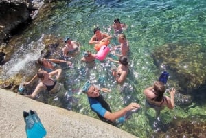 Marseille: Endoume Snorkeling Adventure with Snacks & Drinks