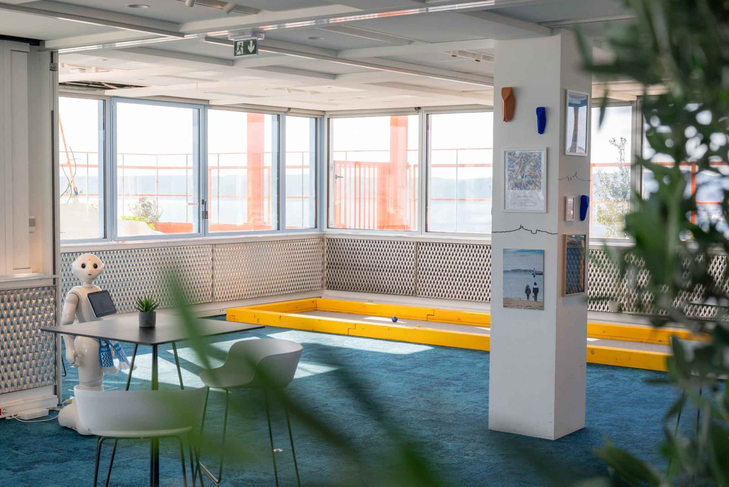 Marseille: entry ticket to the Sky Center panoramic terrace