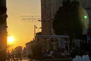 Old Port Walking Tour with Boat Ride & Local Food Tasting