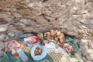 Marseille: Guided Hiking Calanques National Park from Luminy