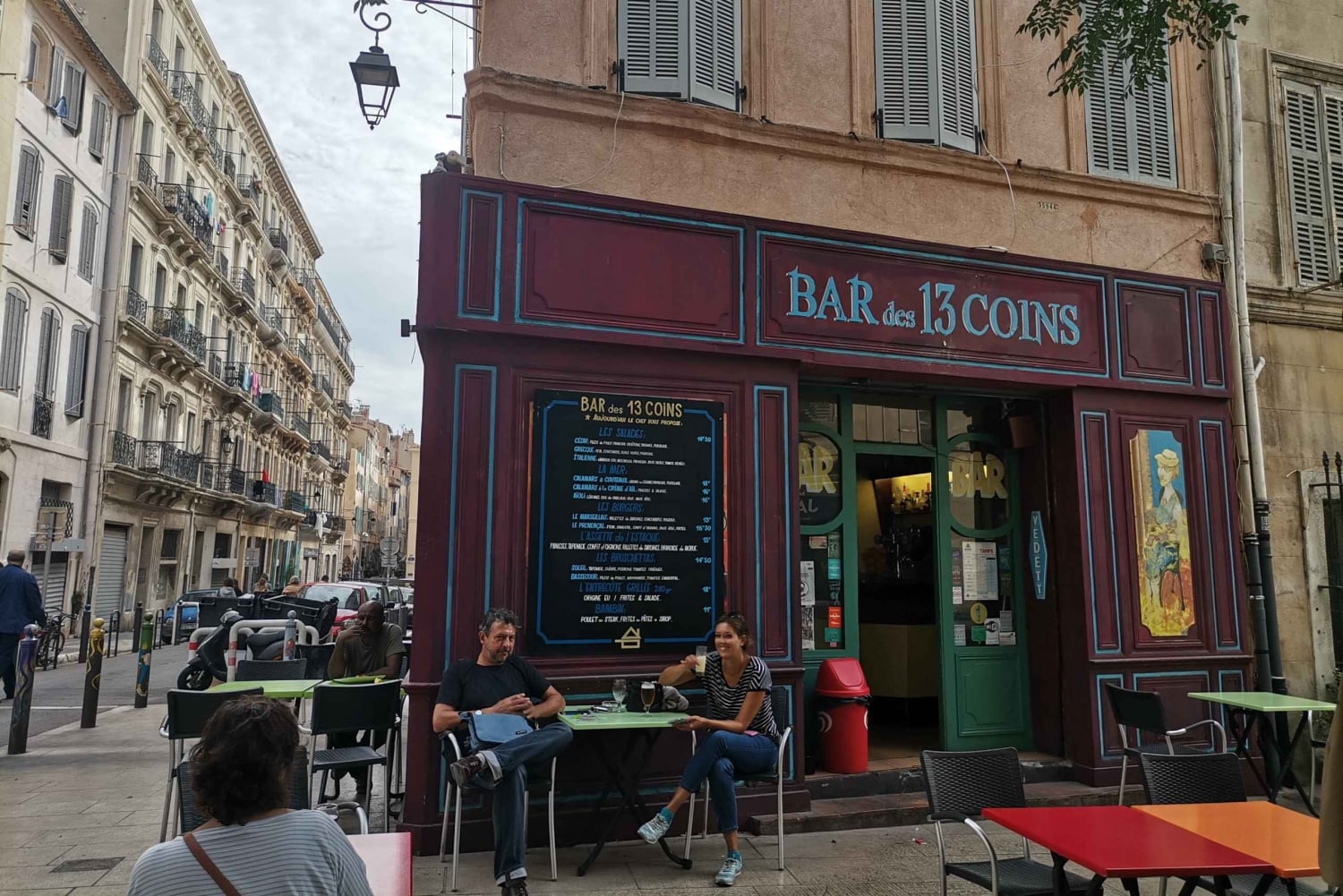 Marseille: Guided Pétanque Game with Local Aperitif