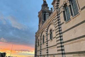 Marseille: Walking Tour with Local Guide