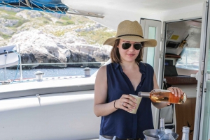 Marseille: Calanques Catamaran Cruise, Picnic, & Swimming