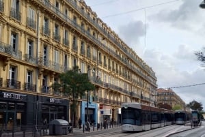 Marseille: Le Panier District 2-hour Guided Walking Tour