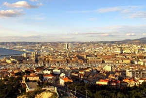 Marseille : Local Neighborhoods Guided Walking Tour