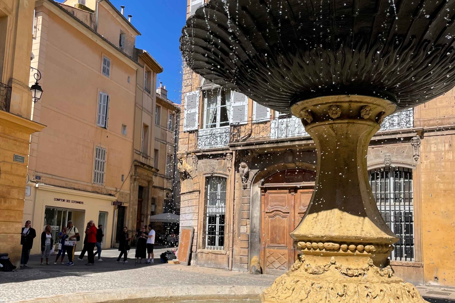 Marseille port: Half-Day Shared Tour to Aix-en-Provence