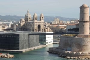 Marseille: Private Guided Walking Tour with Hotel Pickup