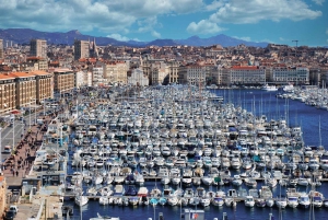 Marseille: Private Guided Walking Tour with Hotel Pickup