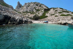 Marseille: Rent a private boat with a skipper