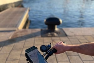 Marseille: Self-Guided Smartphone Tour by E-Scooter