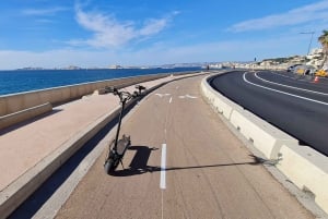 Marseille: Self-Guided Smartphone Tour by E-Scooter