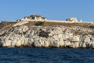 Marseille: Set sail for the Château d'If and the Frioul Islands