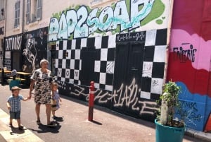 Marseille: Street Art Walking Tour and Local Drink