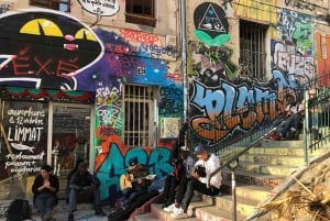 Marseille: Street Art Walking Tour and Local Drink