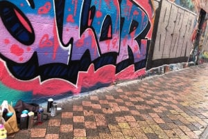 Marseille: Street Art Walking Tour and Local Drink